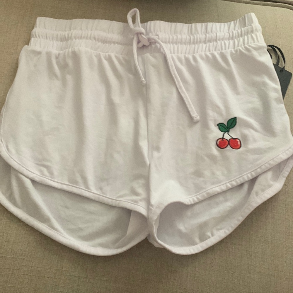 FADED ROSE Short